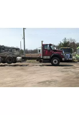 INTERNATIONAL 7600 Complete Vehicle