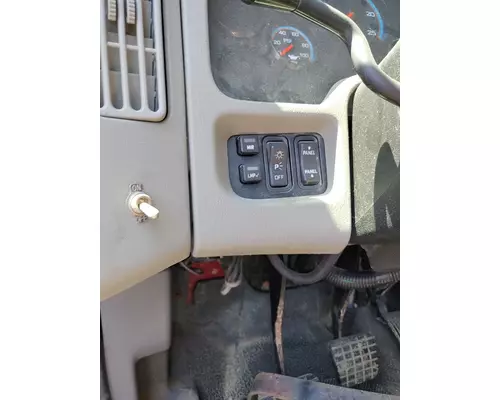 INTERNATIONAL 7600 Complete Vehicle