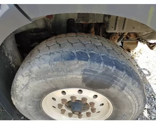 INTERNATIONAL 7600 Complete Vehicle