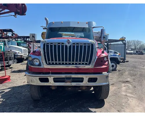 INTERNATIONAL 7600 Complete Vehicle