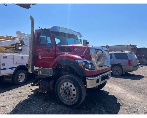 INTERNATIONAL 7600 Complete Vehicle