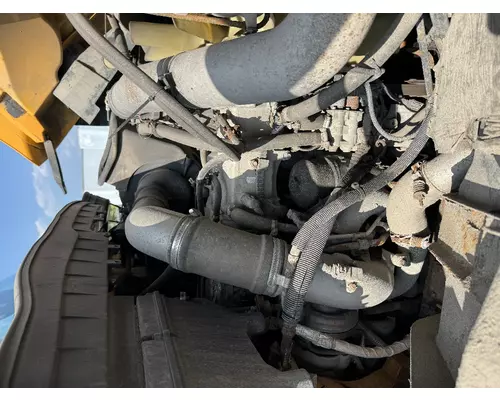 INTERNATIONAL 7600 Complete Vehicle