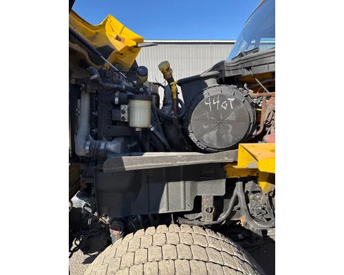 INTERNATIONAL 7600 Complete Vehicle