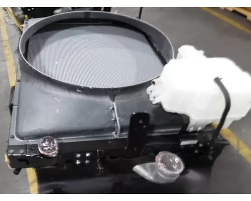 INTERNATIONAL 7600 Cooling Assy. (Rad., Cond., ATAAC)