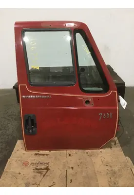 INTERNATIONAL 7600 Door Assembly