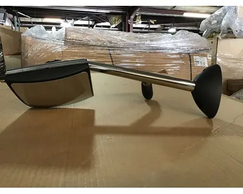 INTERNATIONAL 7600 Door Panel (Trim)