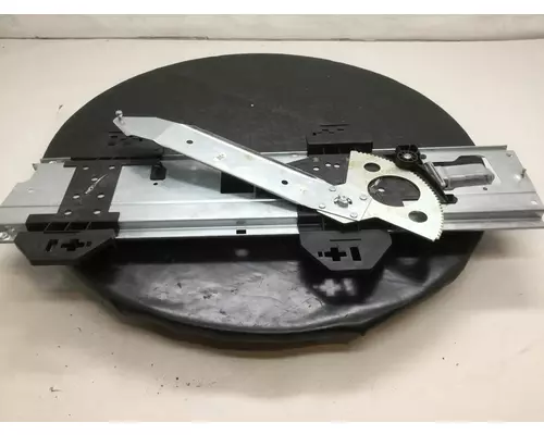 INTERNATIONAL 7600 Door Window Regulator, Front