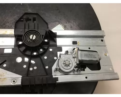 INTERNATIONAL 7600 Door Window Regulator, Front