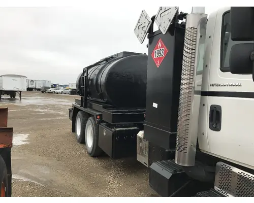 INTERNATIONAL 7600 Equipment (Mounted)
