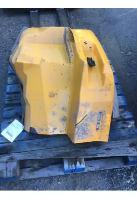 INTERNATIONAL 7600 Fender Extension