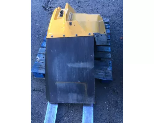 INTERNATIONAL 7600 Fender Extension