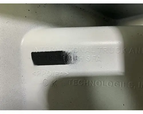 INTERNATIONAL 7600 Fender Extension