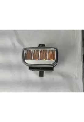 INTERNATIONAL 7600 Fog Light