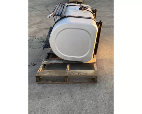 INTERNATIONAL 7600 Fuel Tank