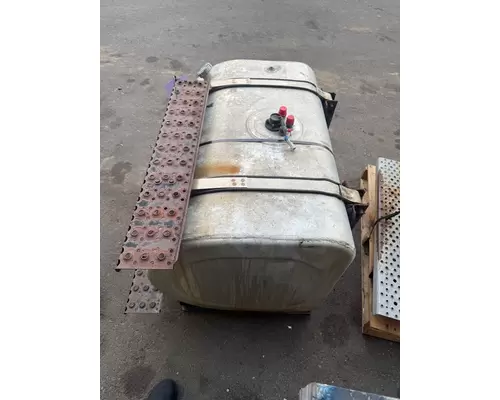 INTERNATIONAL 7600 Fuel Tank