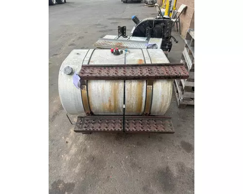 INTERNATIONAL 7600 Fuel Tank