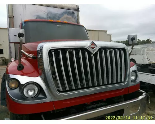 INTERNATIONAL 7600 GRILLE