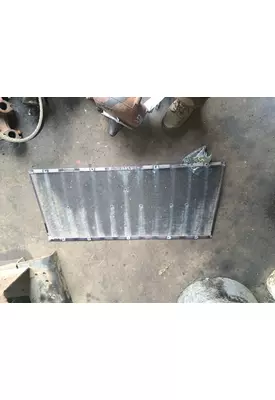 INTERNATIONAL 7600 Grille