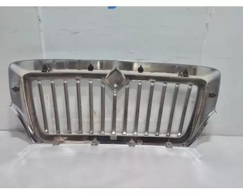 INTERNATIONAL 7600 Grille