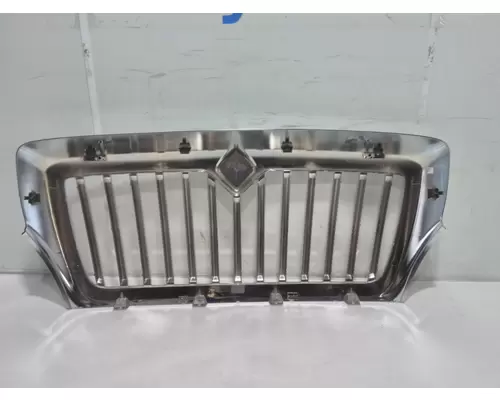 INTERNATIONAL 7600 Grille