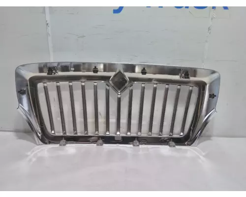 INTERNATIONAL 7600 Grille