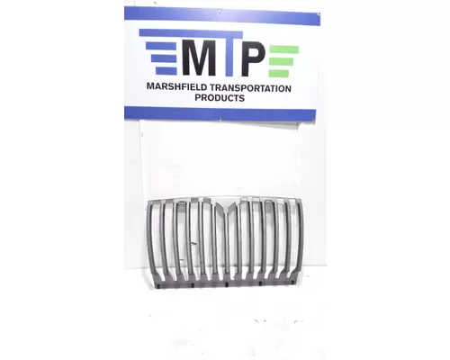 INTERNATIONAL 7600 Grille