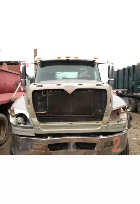 INTERNATIONAL 7600 HOOD