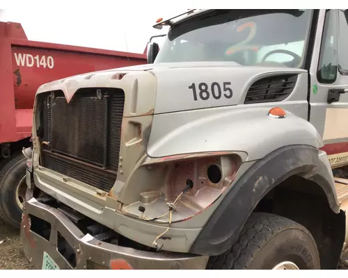 INTERNATIONAL 7600 HOOD