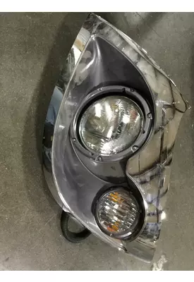 INTERNATIONAL 7600 Headlamp Assembly