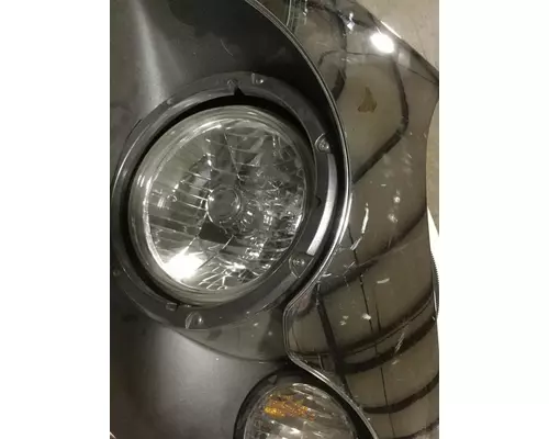 INTERNATIONAL 7600 Headlamp Assembly