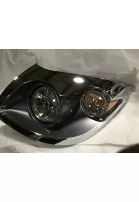 INTERNATIONAL 7600 Headlamp Assembly