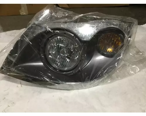 INTERNATIONAL 7600 Headlamp Assembly