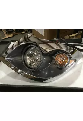 INTERNATIONAL 7600 Headlamp Assembly