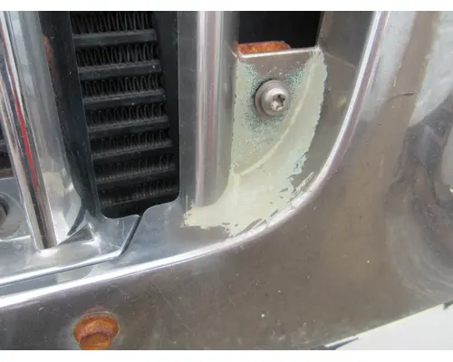 INTERNATIONAL 7600 Hood