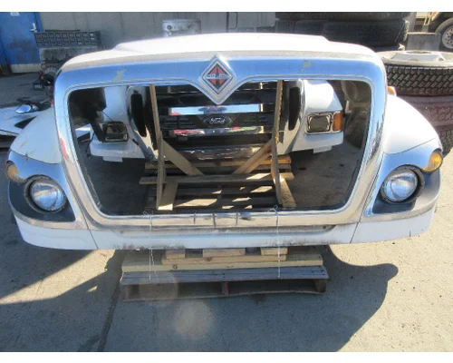 INTERNATIONAL 7600 Hood