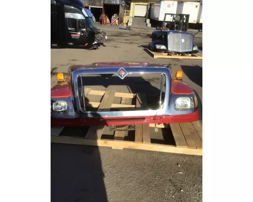 INTERNATIONAL 7600 Hood