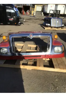 INTERNATIONAL 7600 Hood