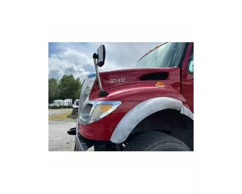 INTERNATIONAL 7600 Hood
