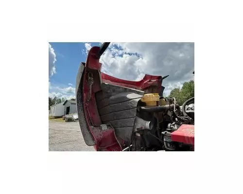 INTERNATIONAL 7600 Hood