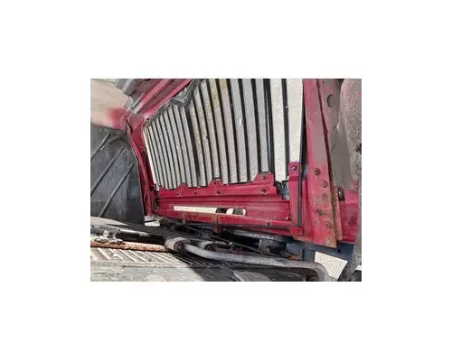 INTERNATIONAL 7600 Hood