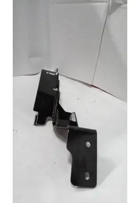 INTERNATIONAL 7600 Inner Fender