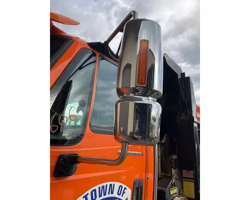 INTERNATIONAL 7600 Mirror (Side View)