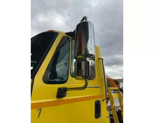 INTERNATIONAL 7600 Mirror (Side View)