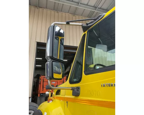 INTERNATIONAL 7600 Mirror (Side View)