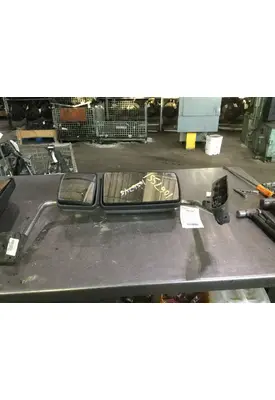 INTERNATIONAL 7600 Mirror (Side View)