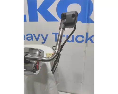 INTERNATIONAL 7600 Mirror (Side View)