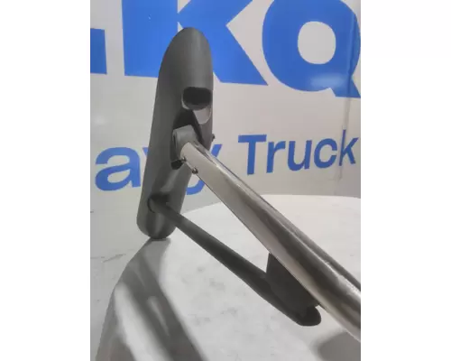 INTERNATIONAL 7600 Mirror (Side View)