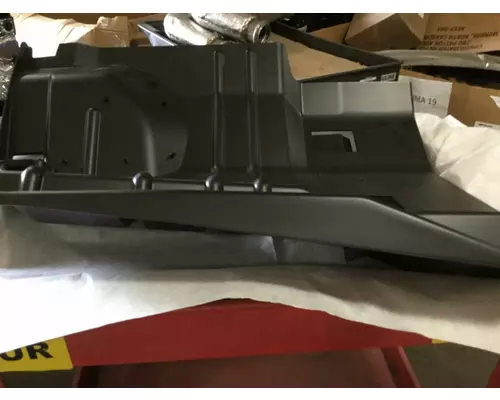 INTERNATIONAL 7600 Miscellaneous Parts