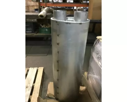 INTERNATIONAL 7600 Muffler