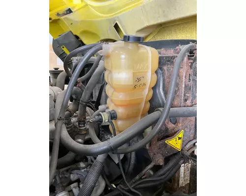 INTERNATIONAL 7600 Radiator Overflow Bottle